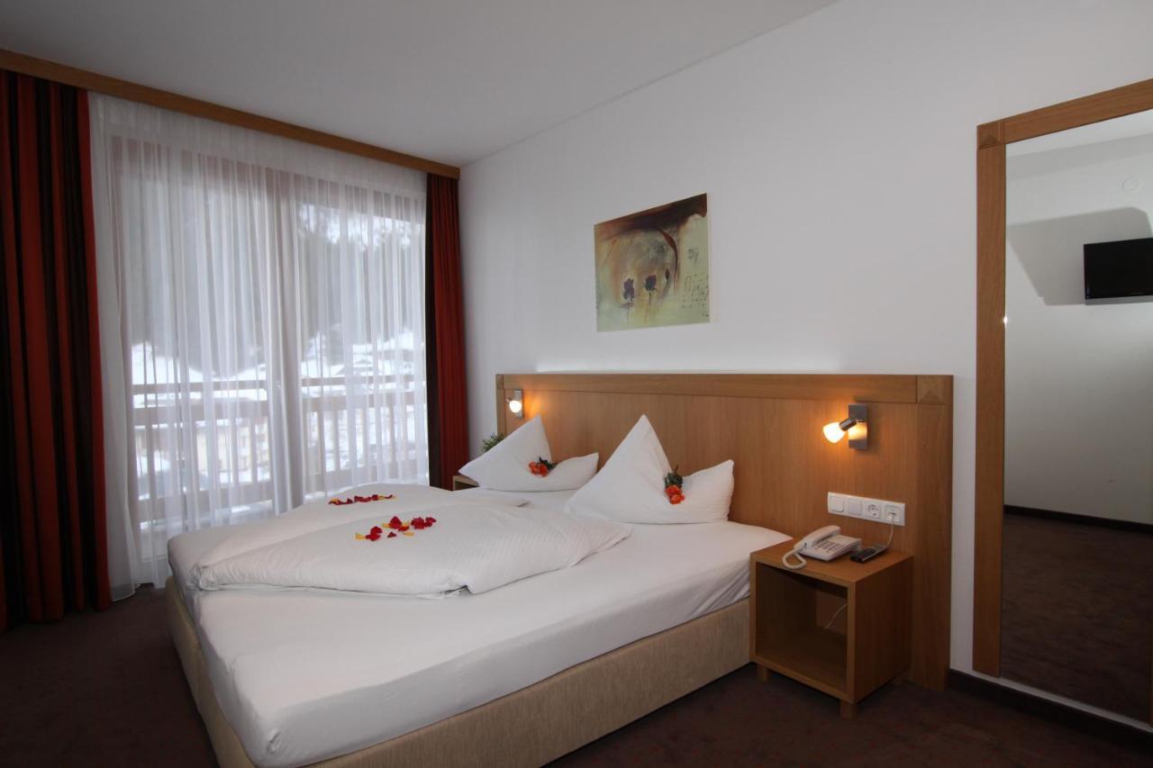 Hotel Garni Panorama Ischgl Kültér fotó