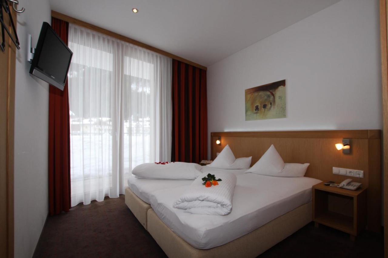 Hotel Garni Panorama Ischgl Kültér fotó
